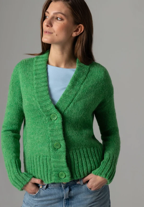 MORE & MORE Cardigan, soft warm green, Frühjahrs-Kollektion